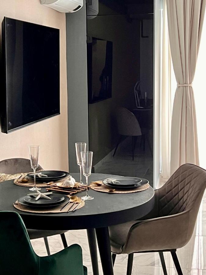 Blue Luxury Studio ママイア エクステリア 写真